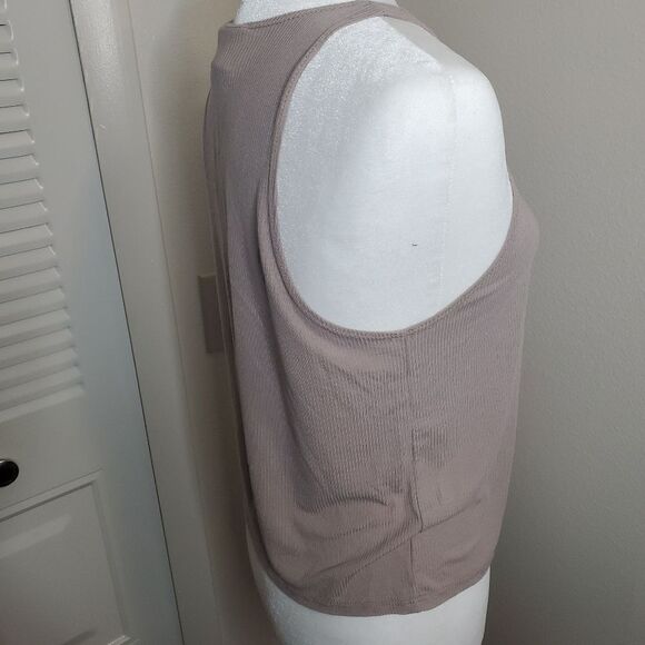 Sadie & Sage blush tan ribbed tank top Size Medium - Picture 4 of 9